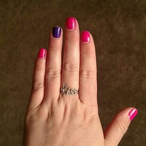 Kiss Ring with Diamond Accent